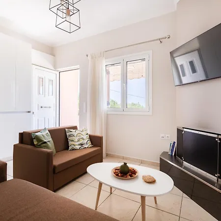 Dioni's * Mirsinochori