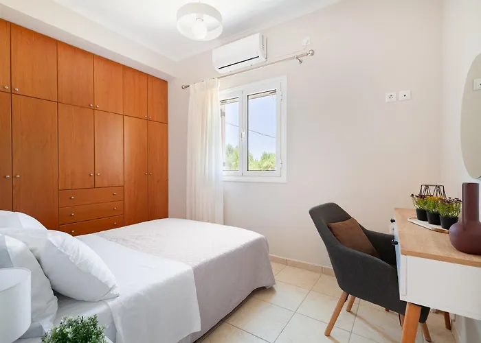 Dioni's * Mirsinochori